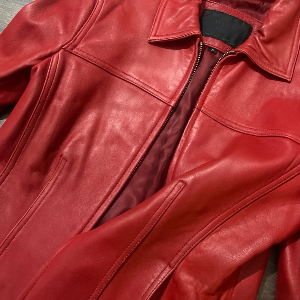 Avanti Vibrant Red Leather Jacket - Picture 5 of 11
